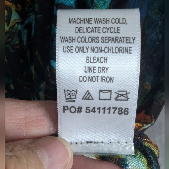 Roman's Size 30 (3XL) Abstract Plant/Floral V-Neck Tunic NWT Button Down - Picture 11 of 13